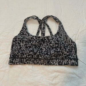 EUC size 6 energy bra lululemon